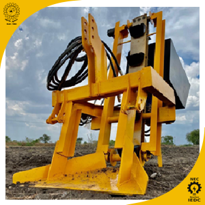 DESIGN AND FABRICATION OF SALT HARVESTER.